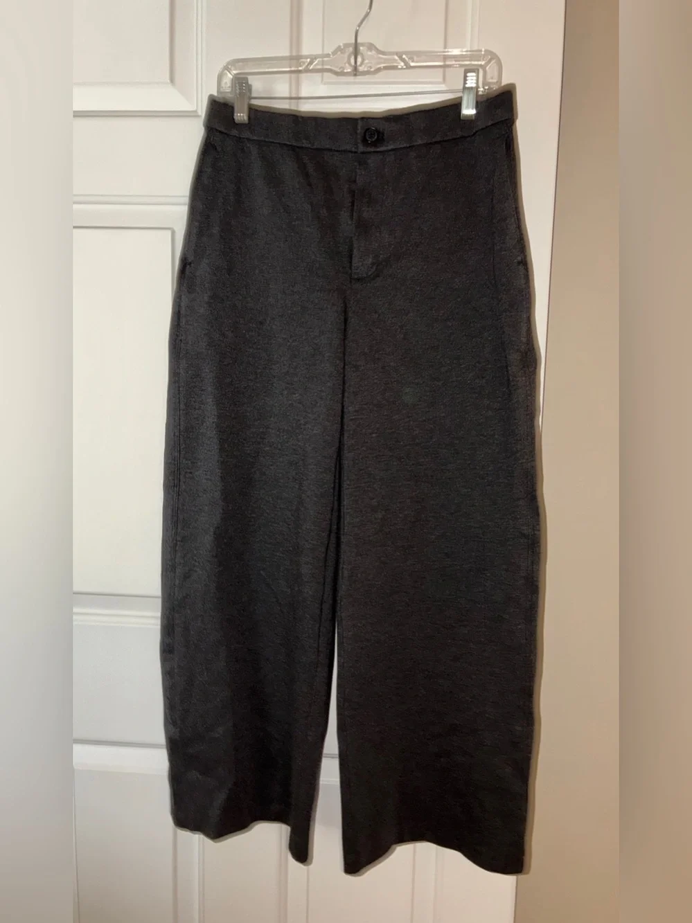 Like‎ New Banana Republic High-rise Wide Leg Ponte Pull on Pant Sz M